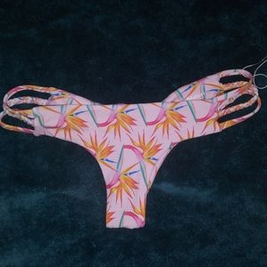 Midori Iwa Emmie Bottoms medium